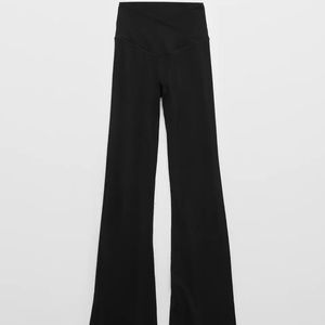 aerie crossover flare leggings black